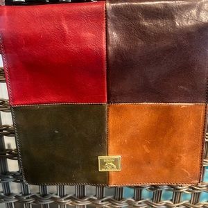 BEAUTIFUL Vintage Moschino shoulder/crossbody purse❤️